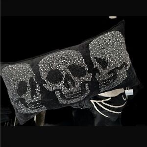Magaschoni Home Bling Skull Pillow